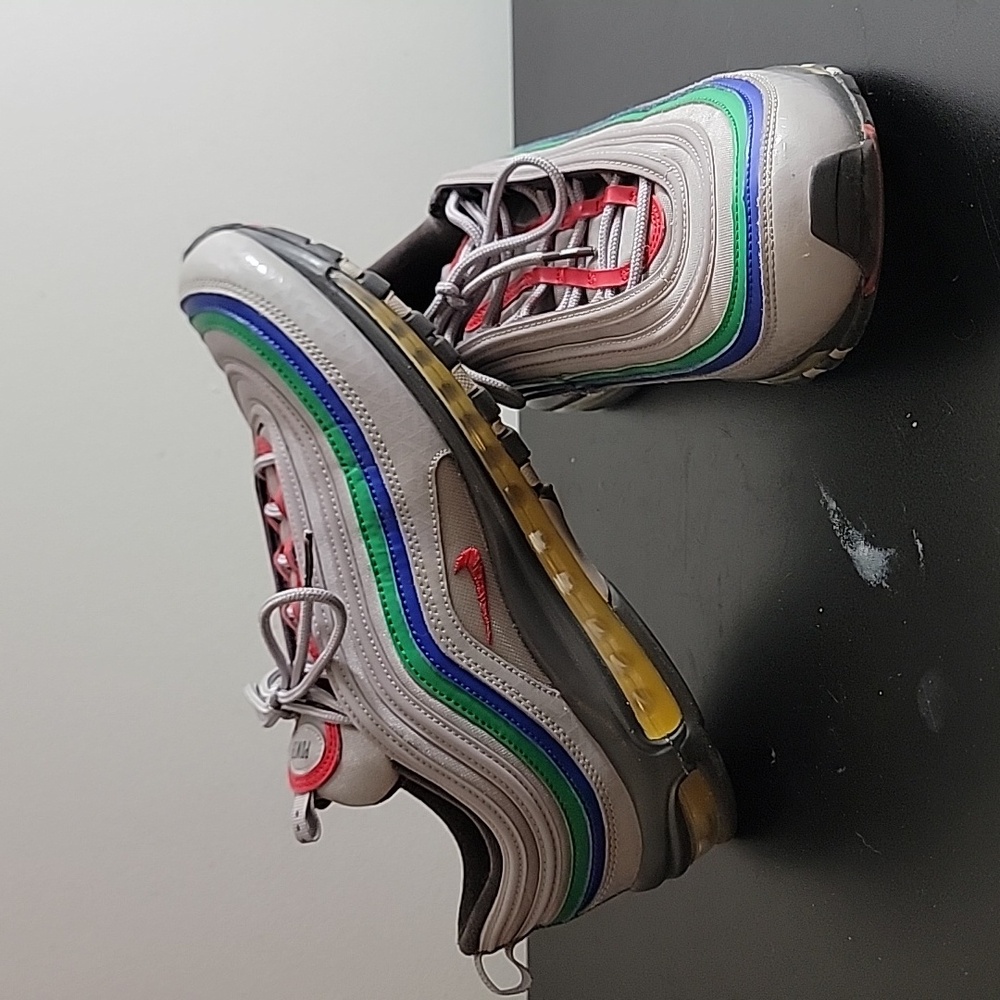 97 nintendo air max